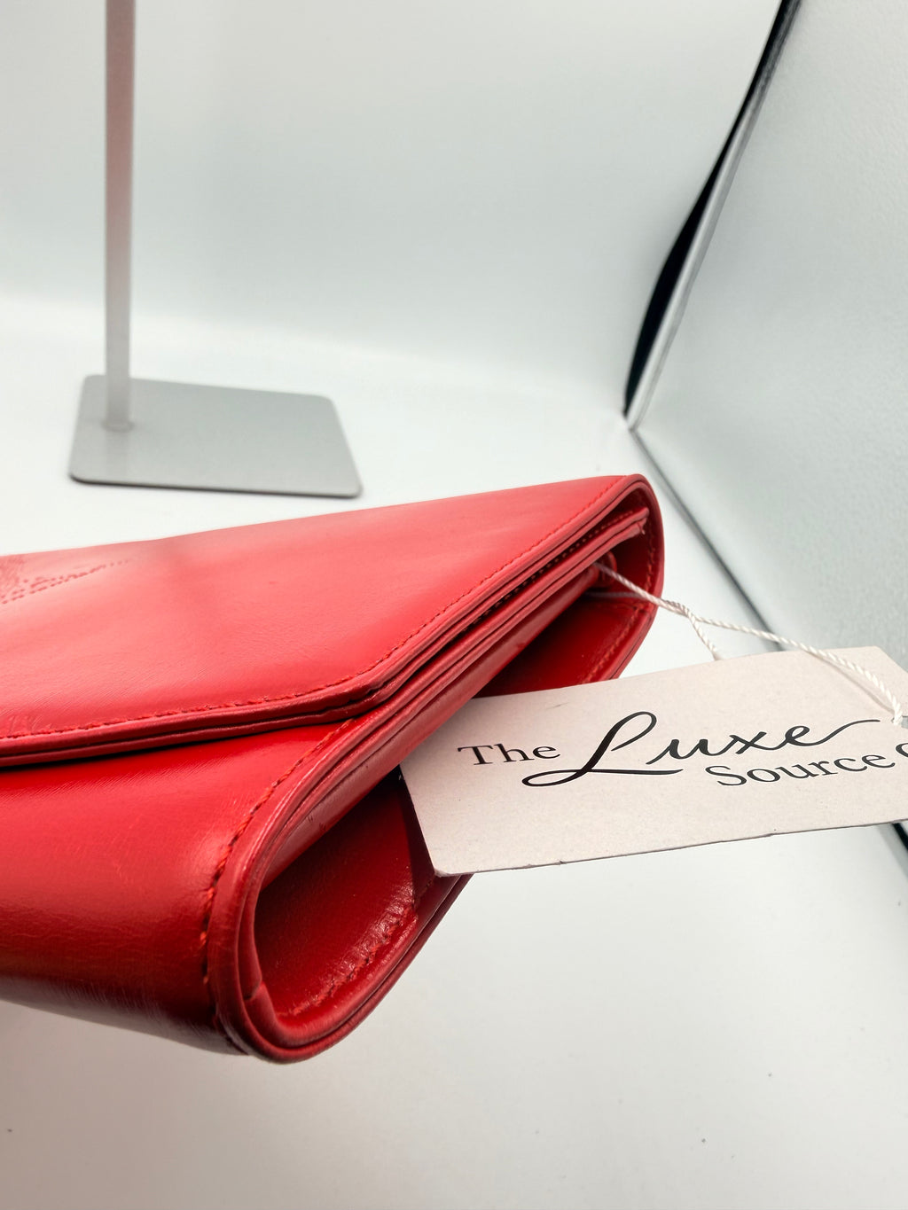 Louis Vuitton Epi Opera Aegean Clutch Wallet – Castilian Red