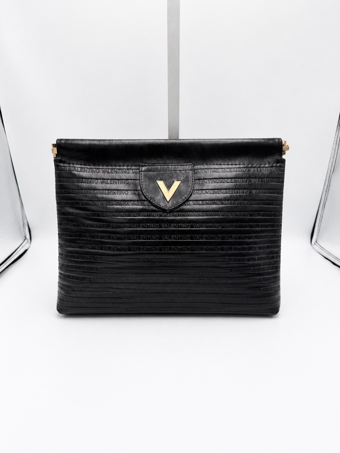 Valentino Garavani V Logo Leather Clutch – Black