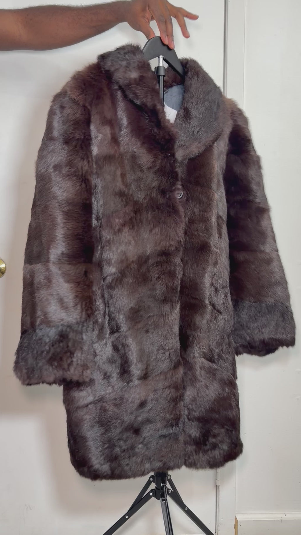 Vintage Dark Ranch Mink Fur Coat (Brown) – XL 012
