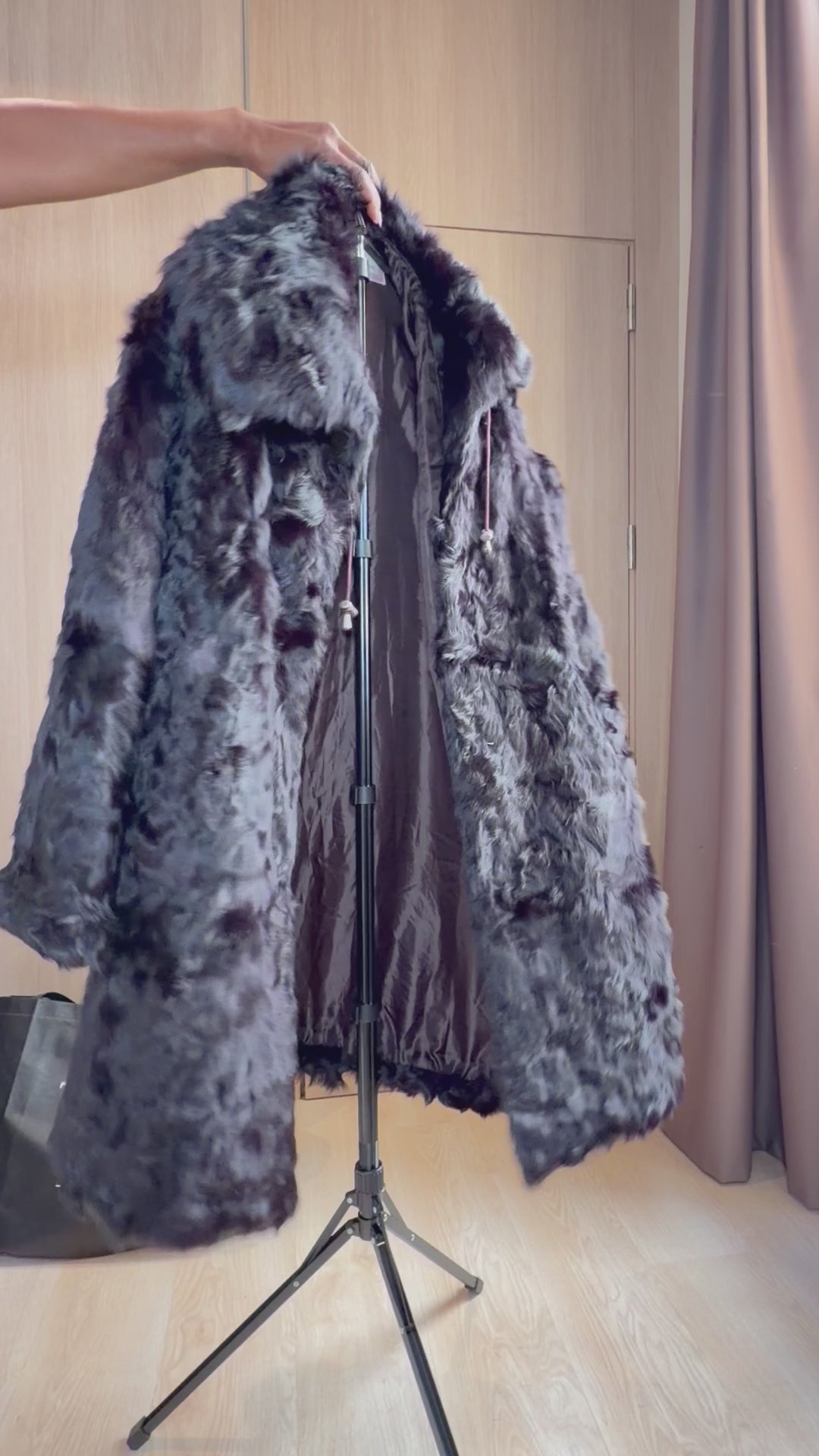 Vintage Black Persian Lamb Fur Coat – XL-019