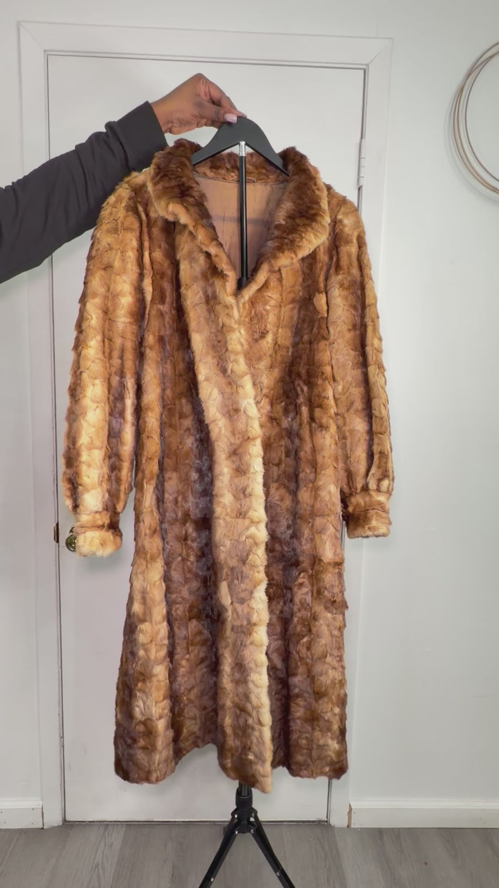 Vintage Rabbit Fur Coat – Golden Honey Brown (Large)