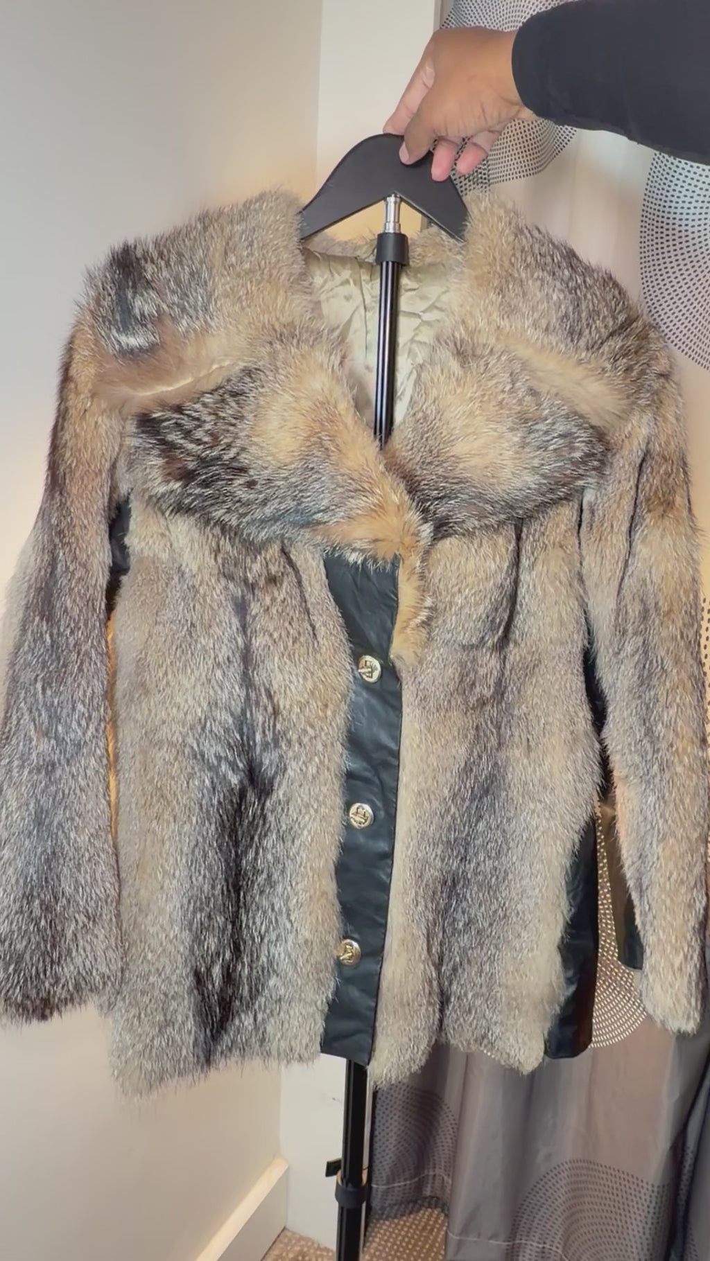 Vintage Fox Fur & Leather Coat – Natural Grey-Tan (Small)