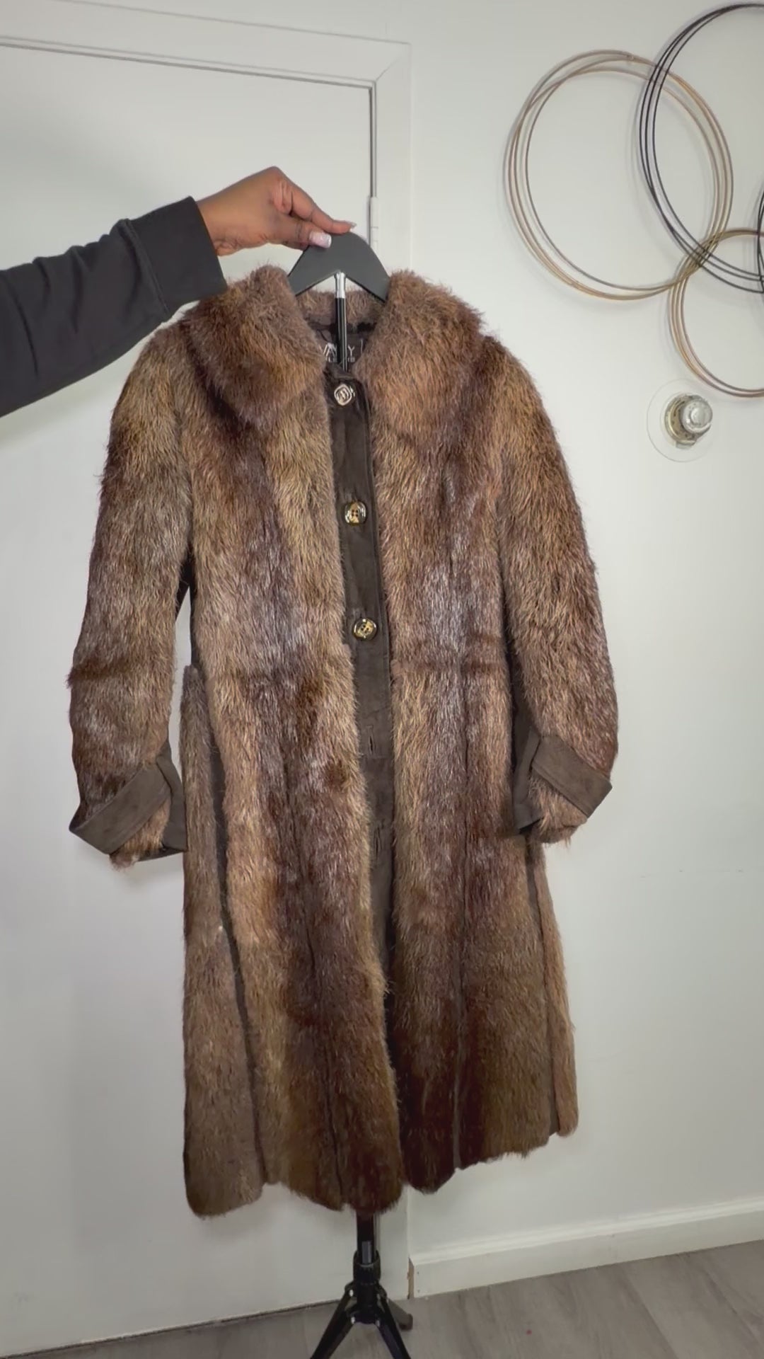 Vintage Natural Beaver Fur Coat – Full-Pelt Long-Hair Beaver (XS)