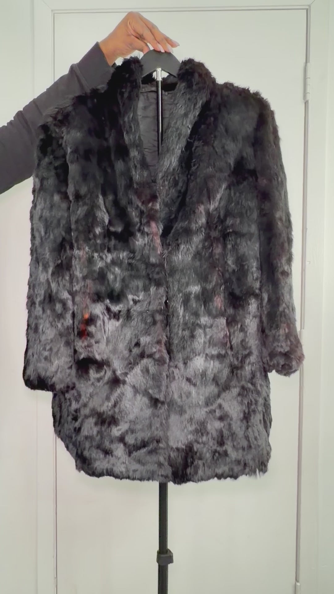Vintage Rabbit Fur Coat – Jet Black (1X / 2X)