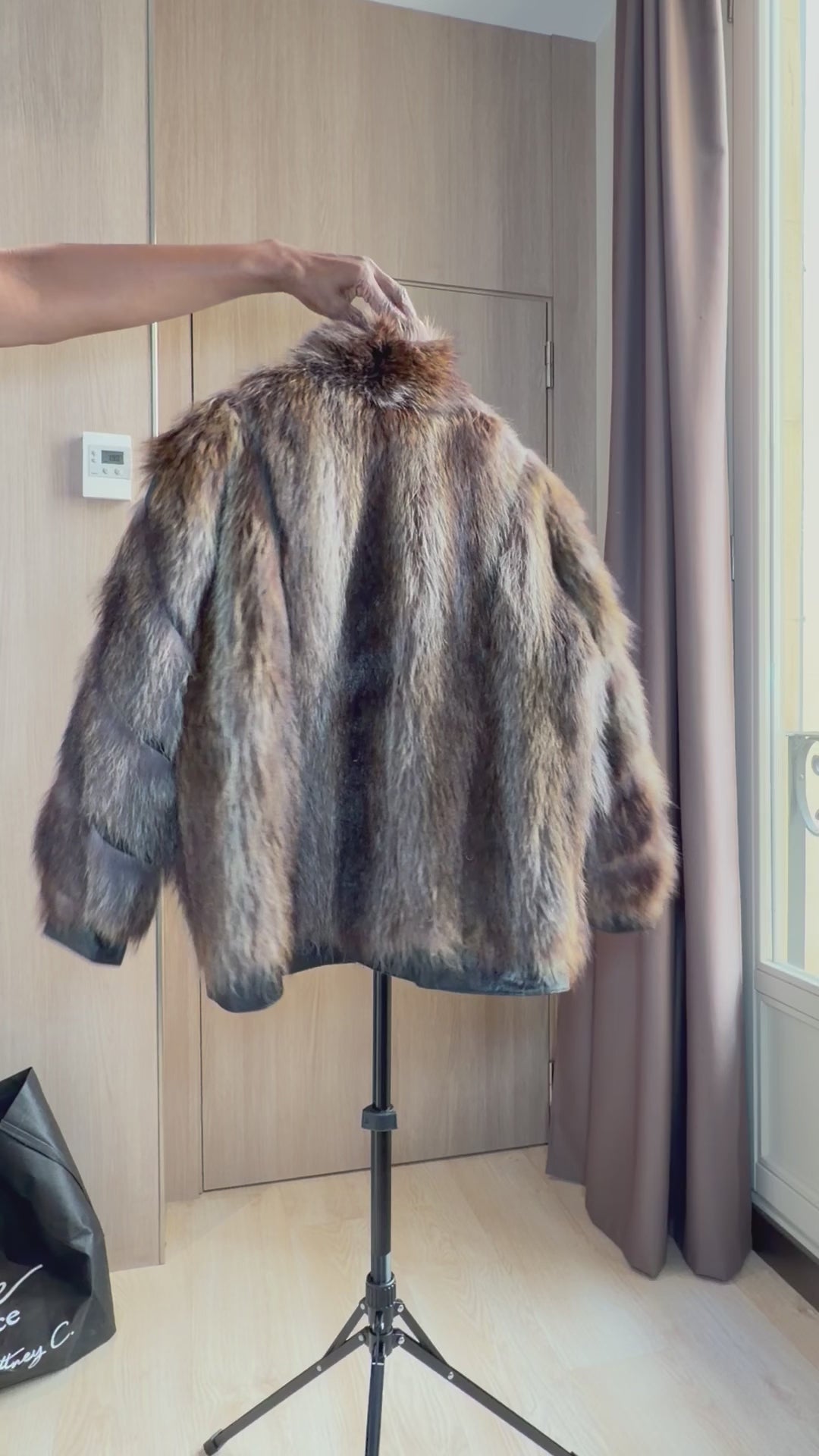 Vintage Raccoon Fur & Leather Jacket – Large -029