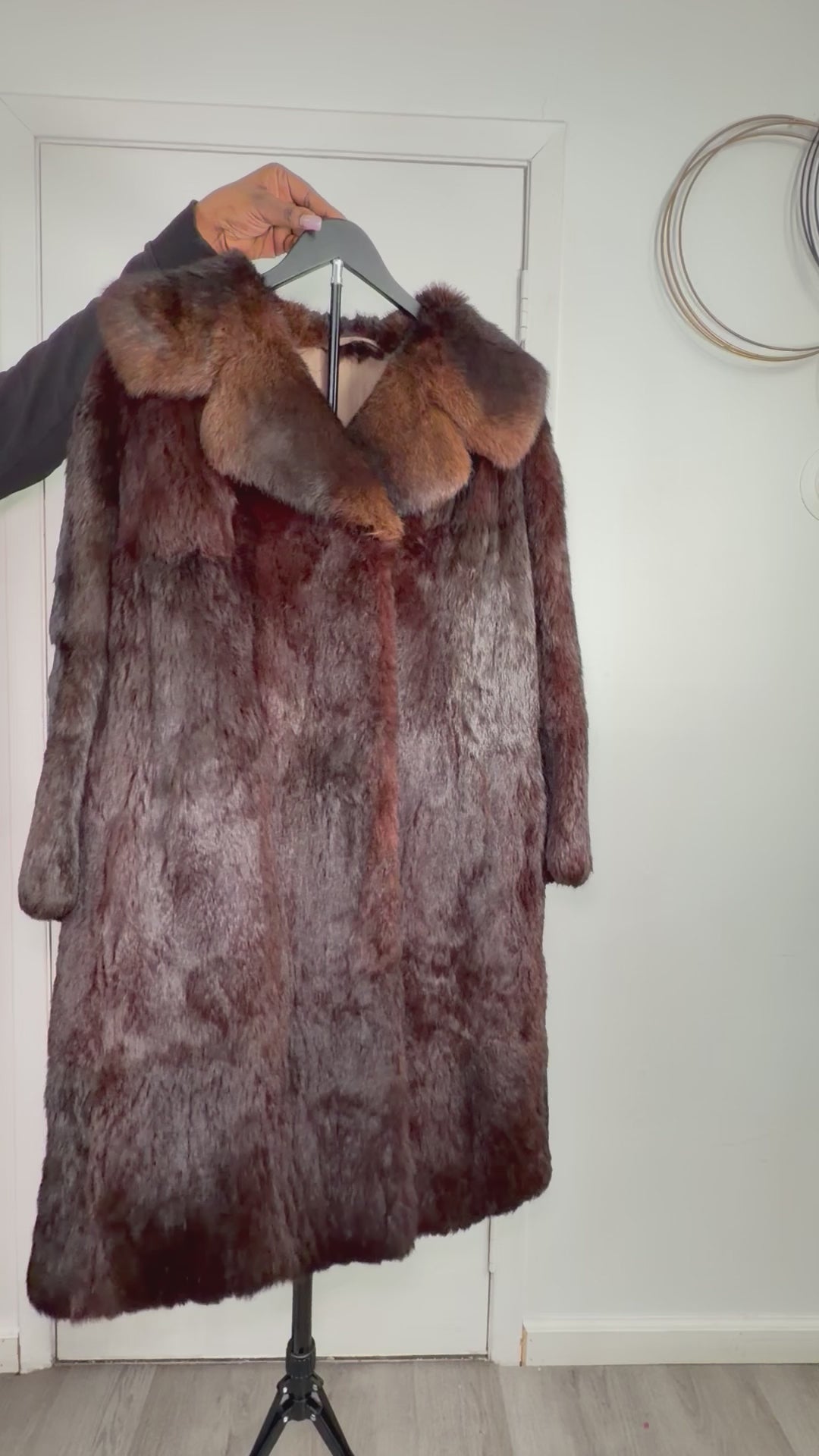 Vintage Rabbit Fur Coat with Fox Collar – Deep Mahogany Brown (2XL)