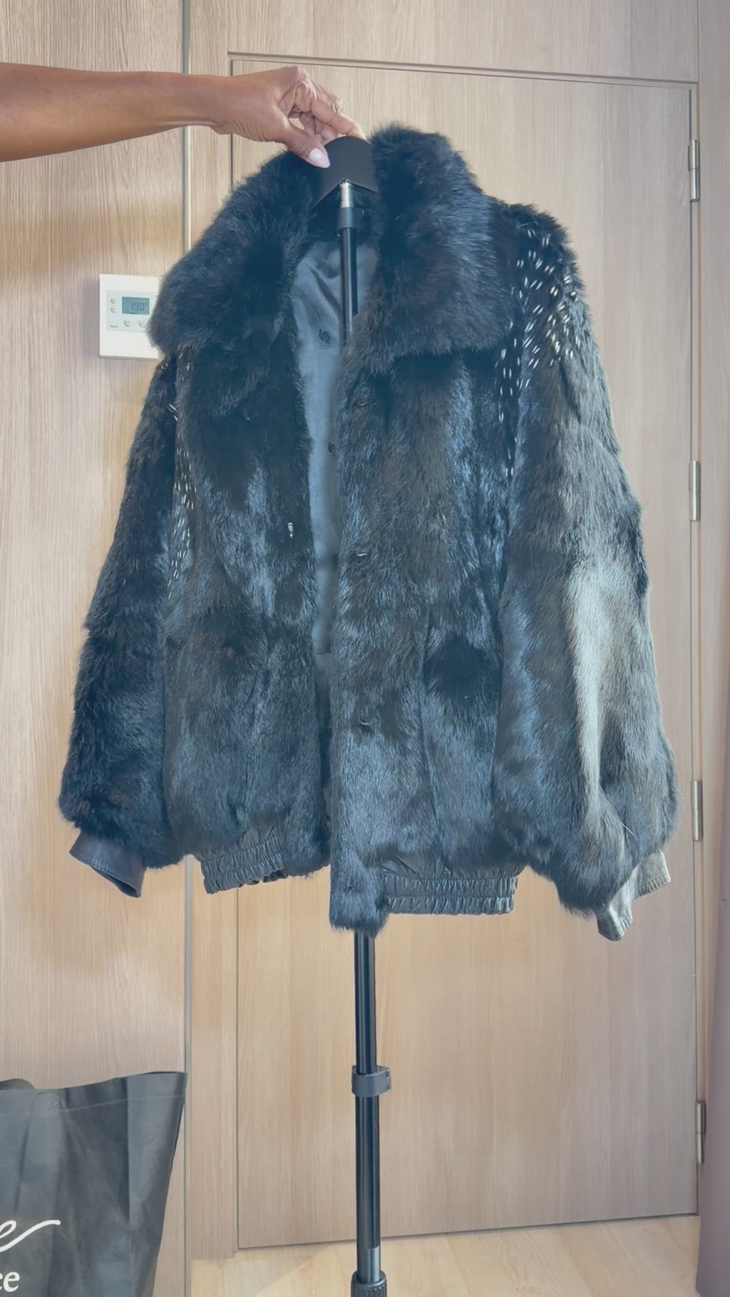 Vintage Black Cross Fox Fur Bomber Jacket – M - 002