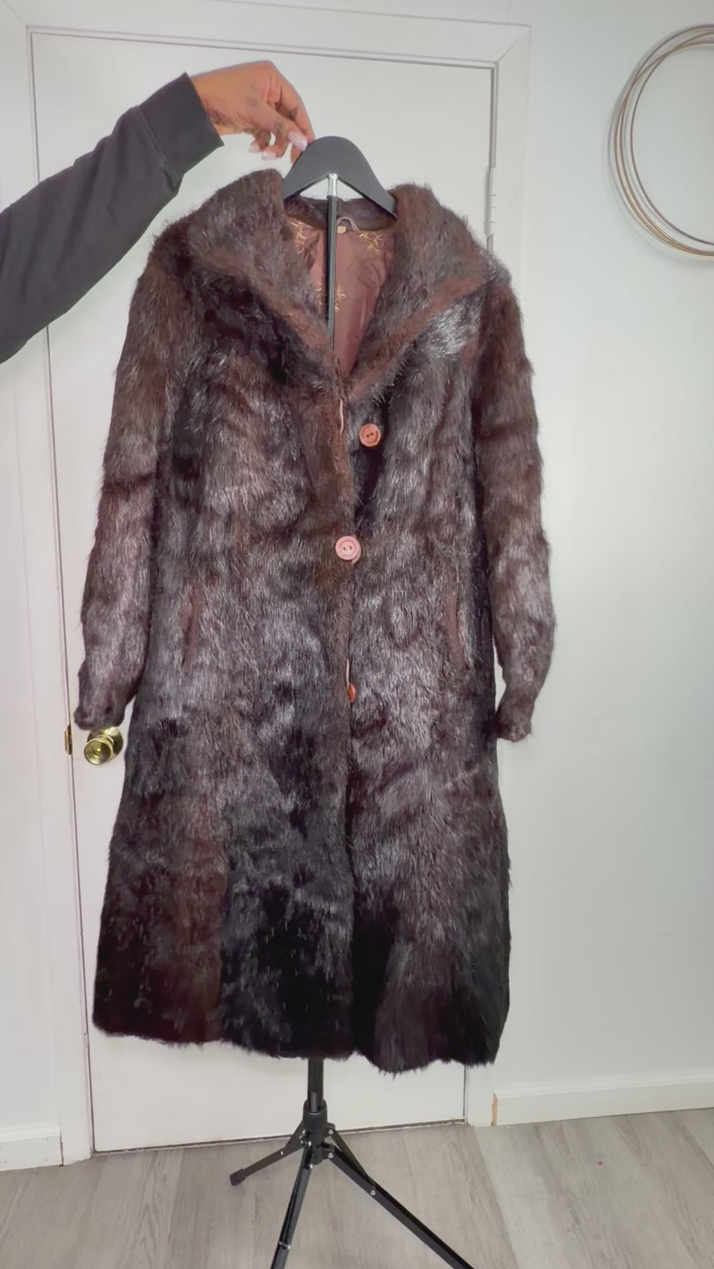 Vintage Sheared Beaver Fur Coat – Deep Chocolate Brown (Medium)