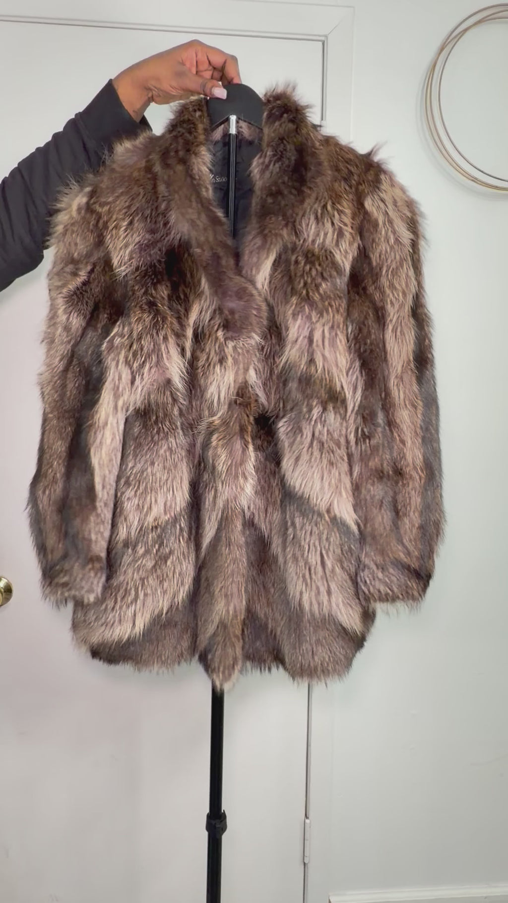 Vintage Raccoon Fur Coat – Natural Brown Tones (Medium / Large)