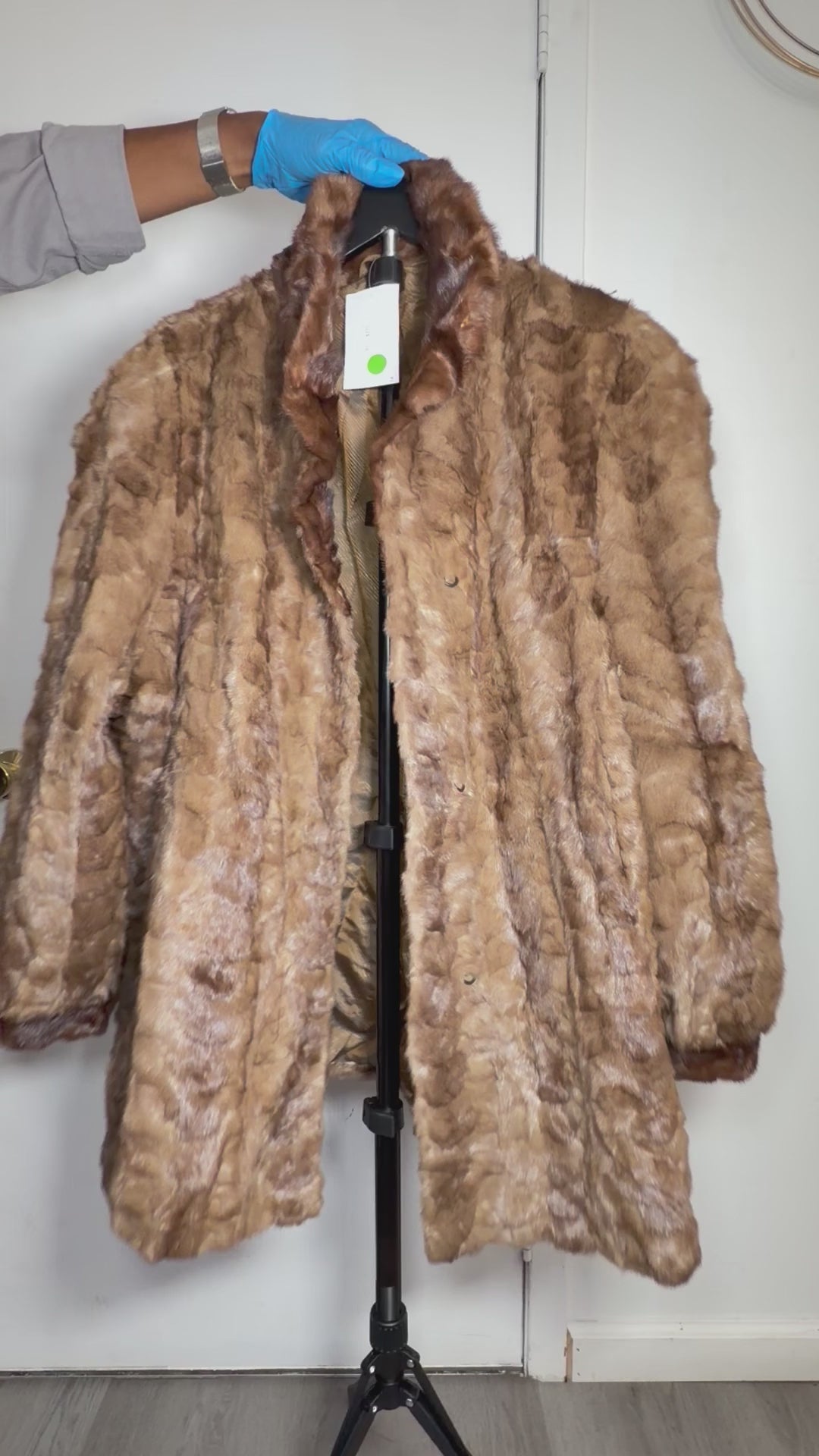 Vintage Honey Mink Fur Coat – XL 037